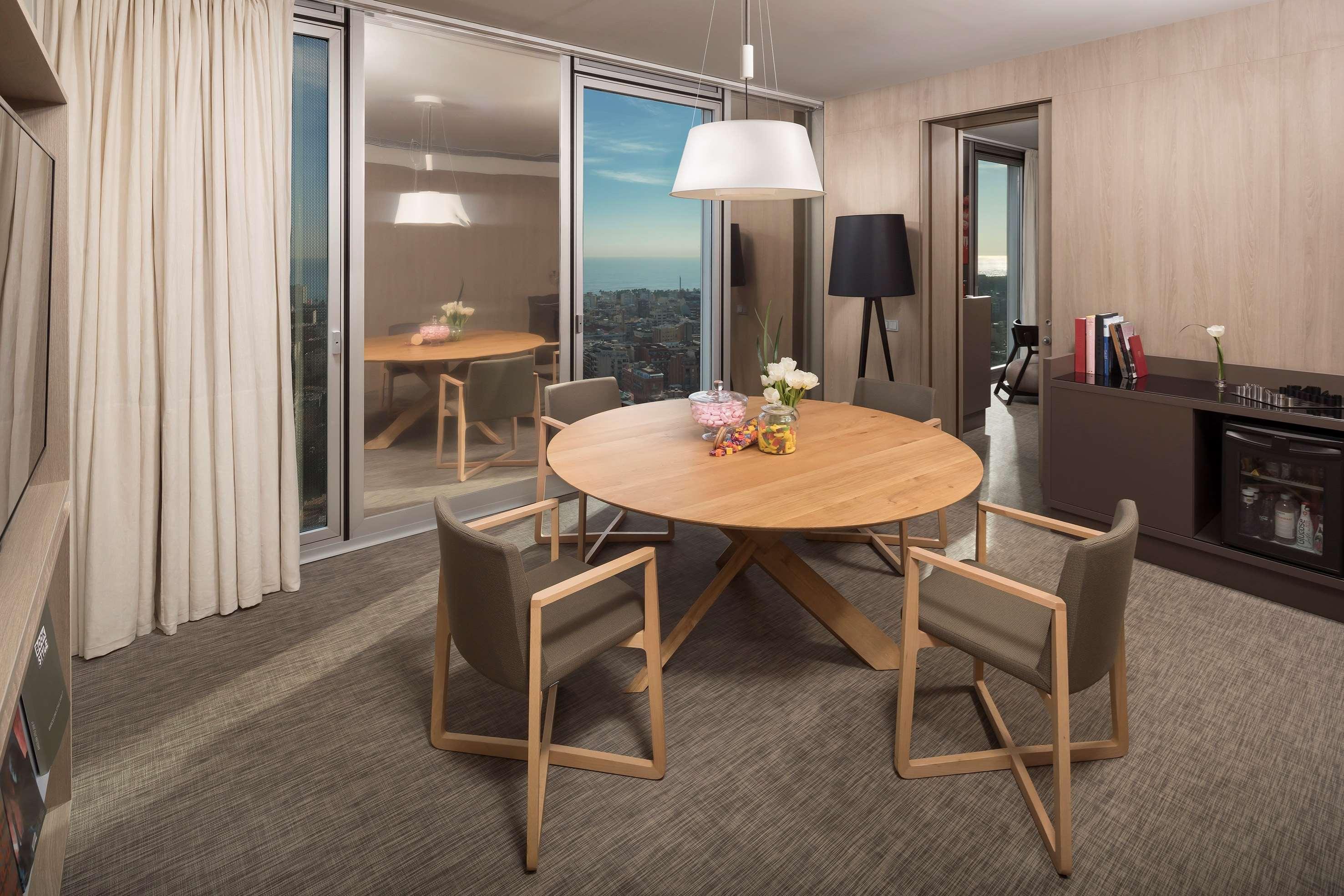 The Level At Melia Barcelona Sky Exterior foto