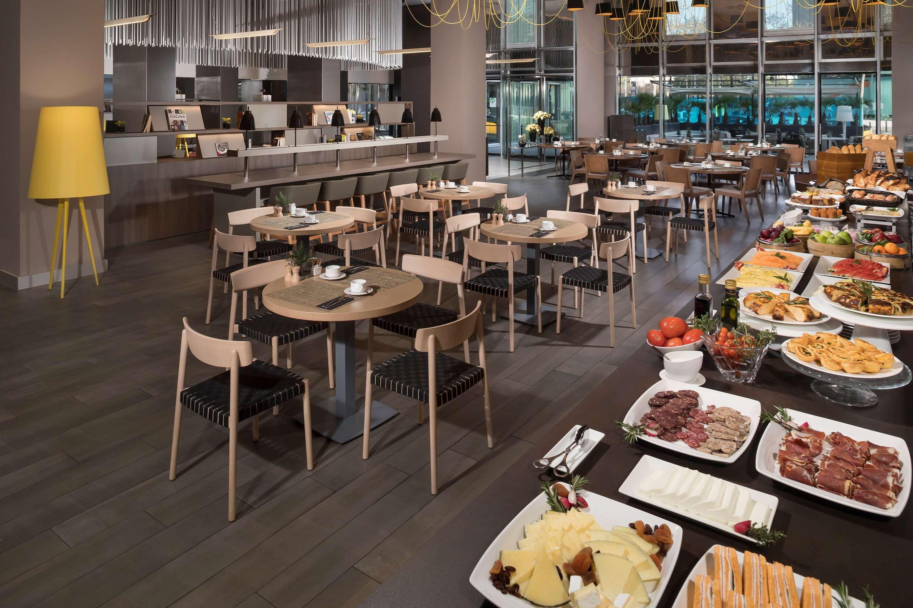 The Level At Melia Barcelona Sky Exterior foto