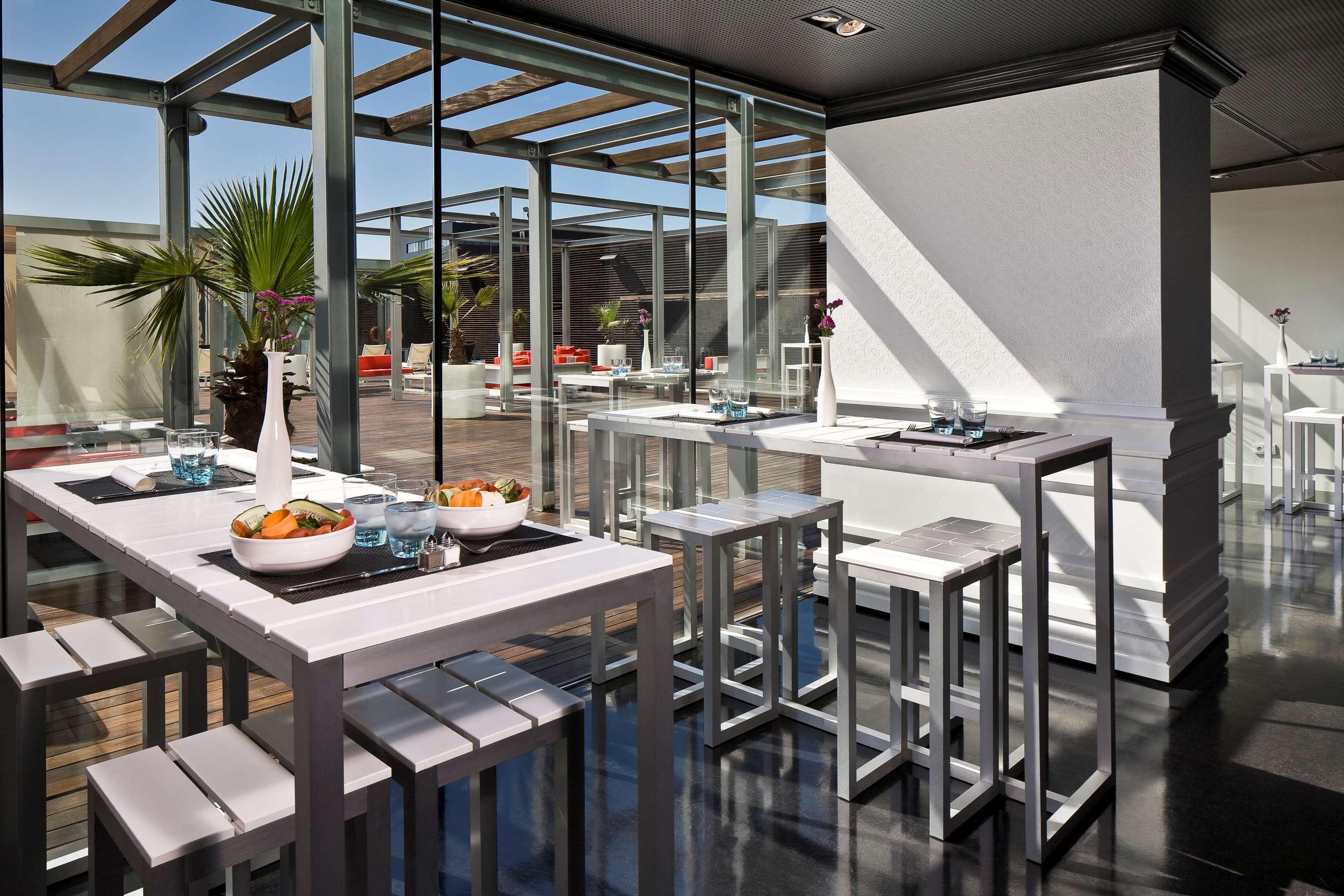 The Level At Melia Barcelona Sky Exterior foto